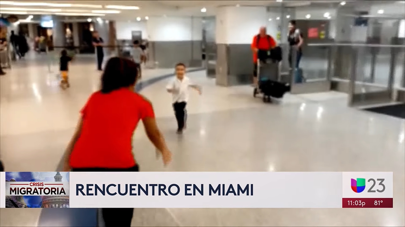 Una familia cubana después de 2 años y muchas trabas en Guyana logró reunirse en Miami (video)