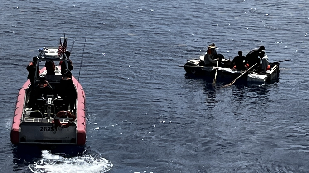 Familia roba una lancha del Puerto del Mariel para escapar de Cuba; está desaparecida (video)