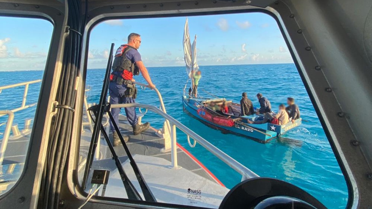 Llegan a Florida varias embarcaciones con balseros cubanos entre ellos 6 niños (video)