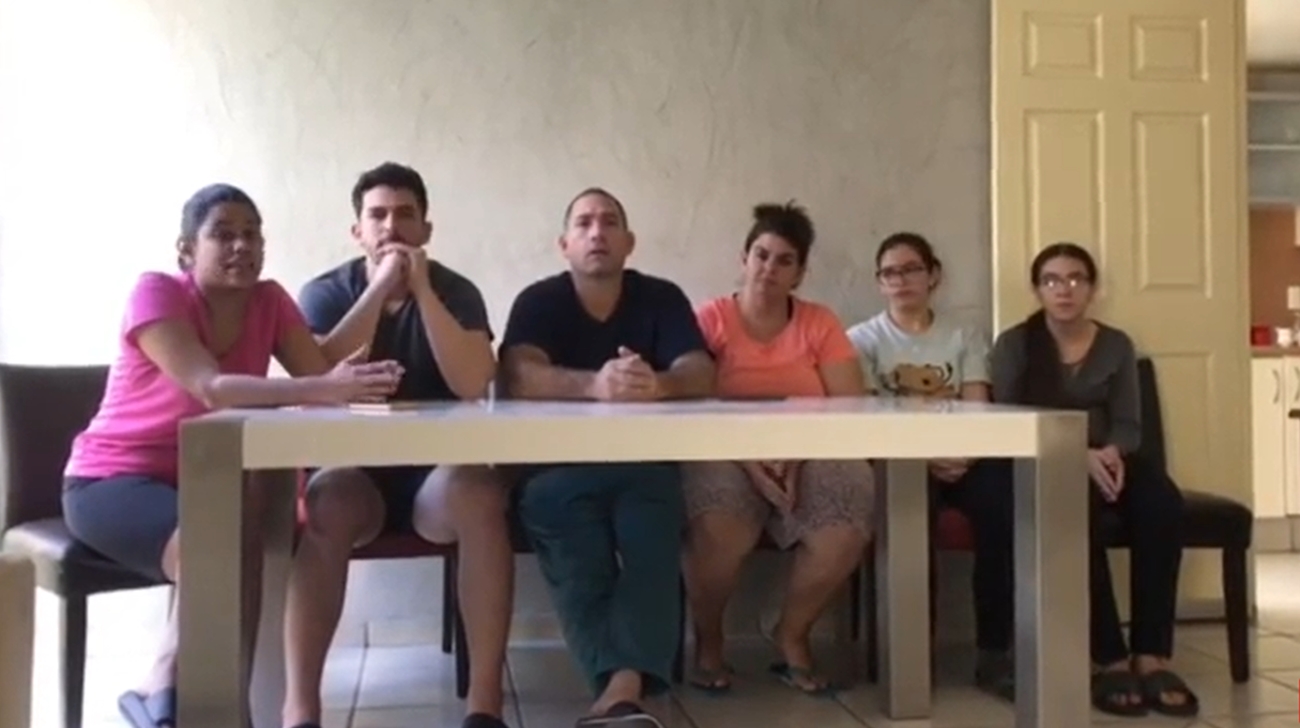 EEUU niega permiso de viaje a dos familias cubanas tras aprobarle el parole (video)