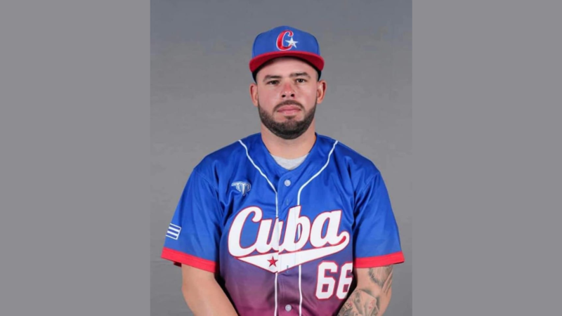 Miami: El receptor Iván Prieto se fuga del hotel y abandona la selección de Cuba en el Clásico