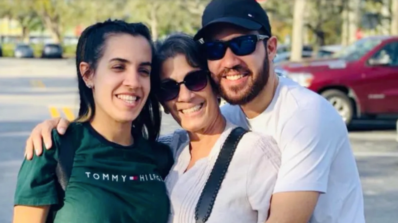 Entierran en Cuba a madre y sus 2 hijos asesinados en una casa de Miami, eran recién llegados