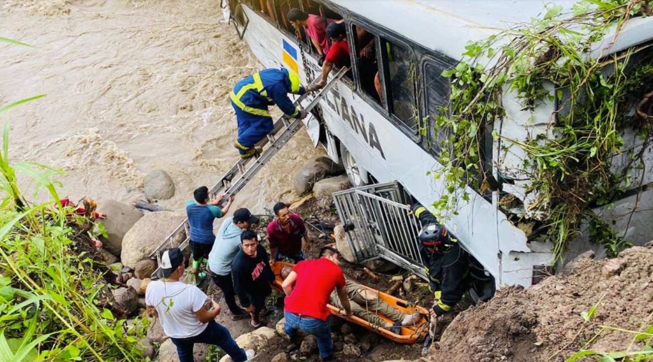 Identificados los cubanos del accidente en Honduras donde murieron 4 migrantes (video)