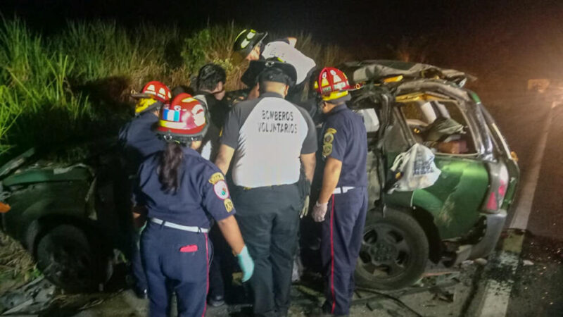 9 migrantes cubanos mueren y uno resultó herido en accidente de tránsito en Guatemala (videos)